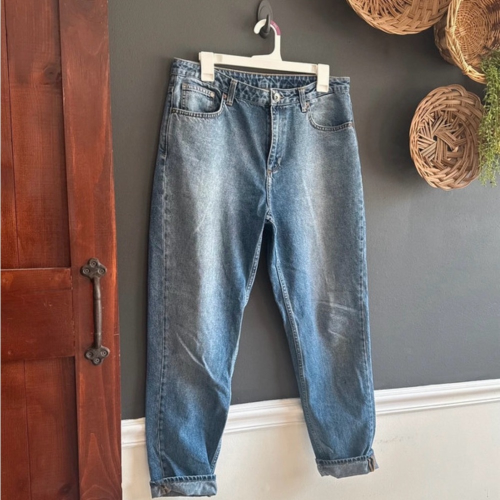 W32 Mom Jeans